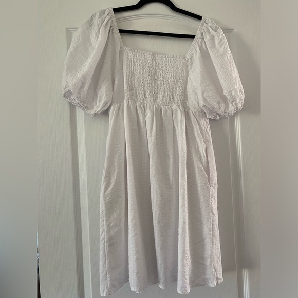 Sundress - Picture 2 of 2